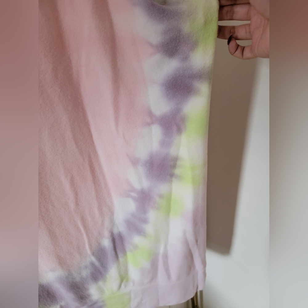 Wildfox Lonely Hearts Club Oversized Crewneck NWT - Picture 10 of 10